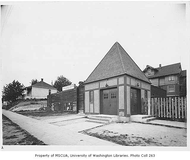 Thumbnail of photo showing Wallingford branch